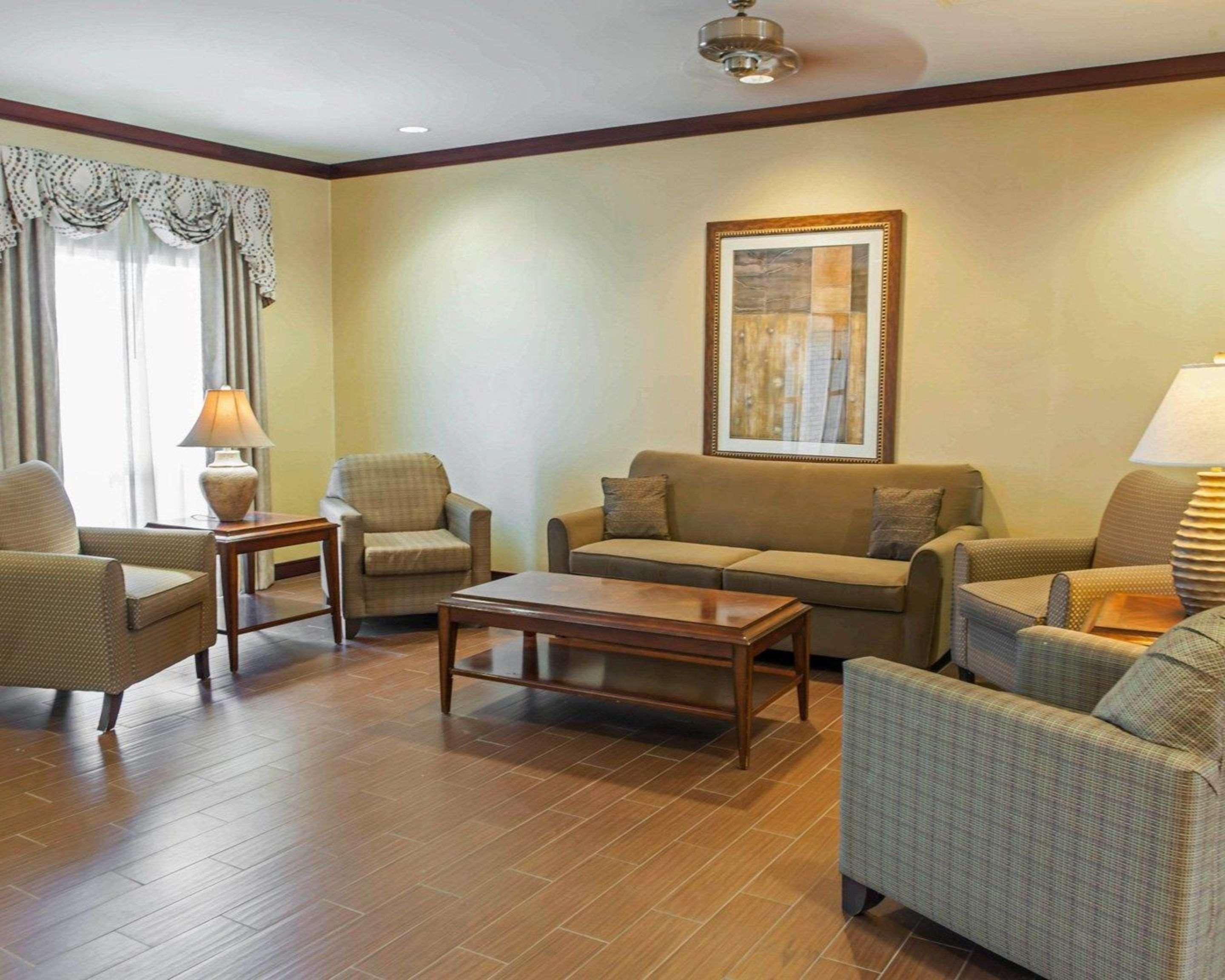 Comfort Suites Southport Ngoại thất bức ảnh