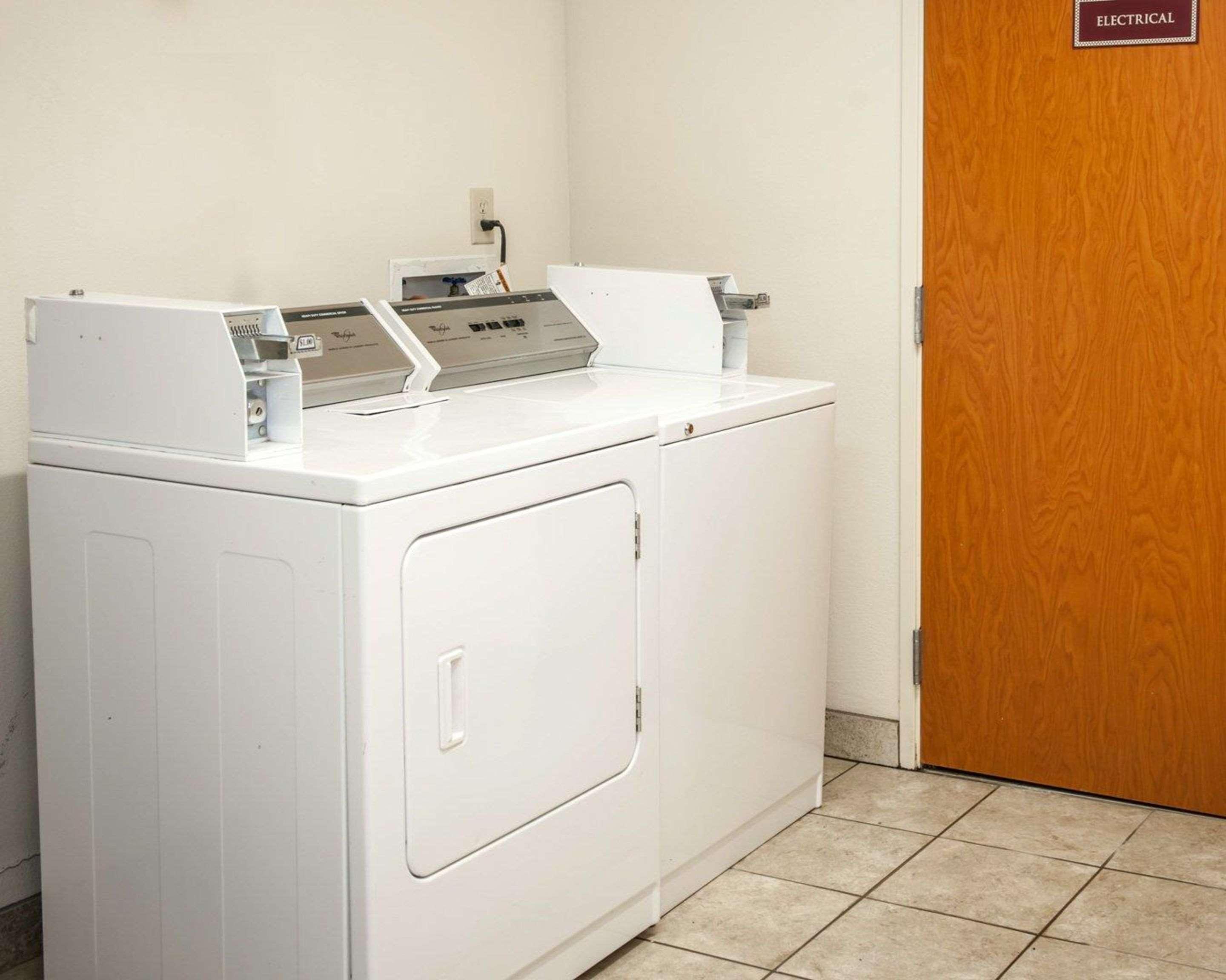Comfort Suites Southport Ngoại thất bức ảnh